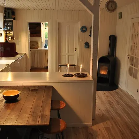 Hosmaria * Søllested