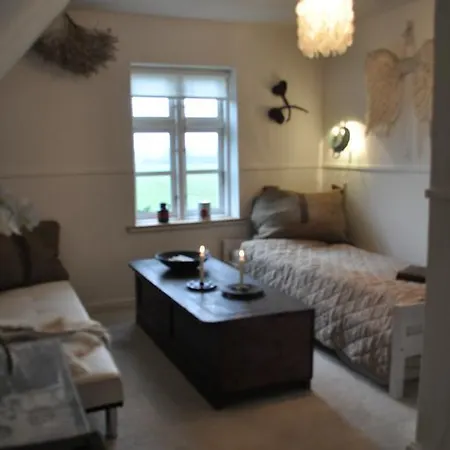 Hosmaria Bed & Breakfast *